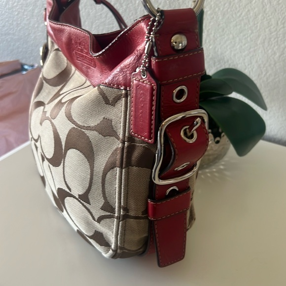 Coach Vintage Brown and Red Leather Zoe Hobo Bag EUC - Picture 4 of 13